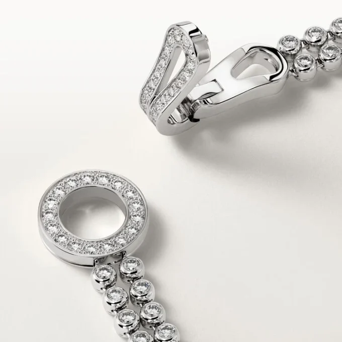 Agrafe-armbånd, briljantslipte diamanter, pavé
