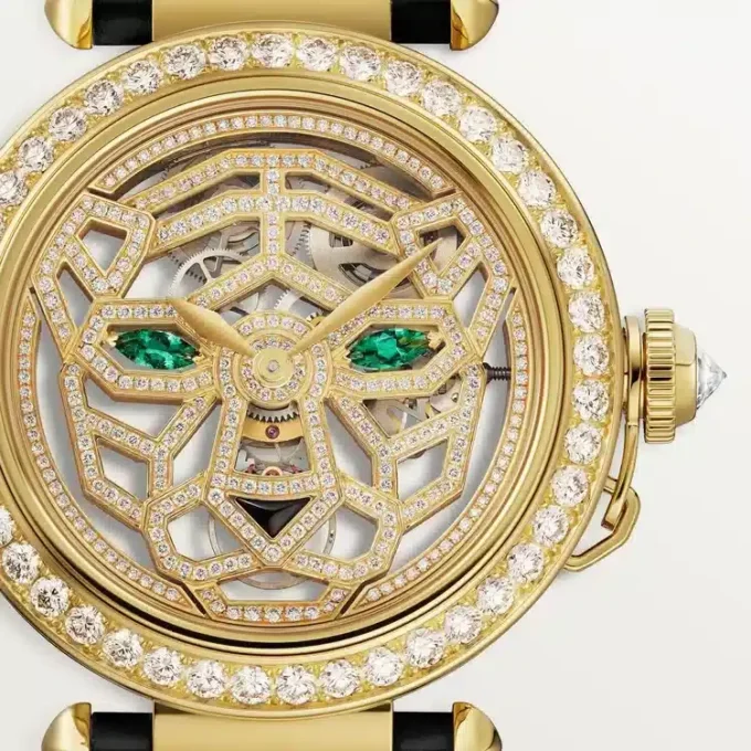 Andre Panthere-smykkeklokker – 41 mm, mekanisk urverk med håndopptrekking, 18 karat gult gull, diamanter, utskiftbare lærremmer – Cartier