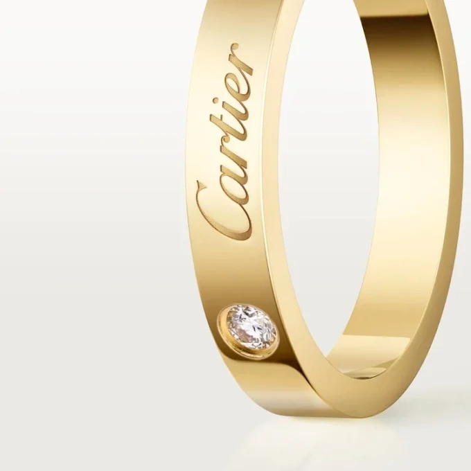 C De Cartier giftering, 3 mm bredde, 1 diamant C De Cartier giftering, 3 mm bredde, 1 diamant