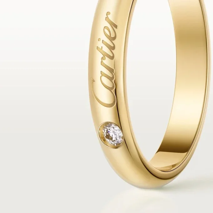 C De Cartier giftering, 3 mm bredde, 1 diamant C De Cartier giftering, 3 mm bredde, 1 diamant