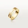 C De Cartier gifterings, 5 mm bredde, 1 diamant C De Cartier gifterings, 5 mm bredde, 1 diamant