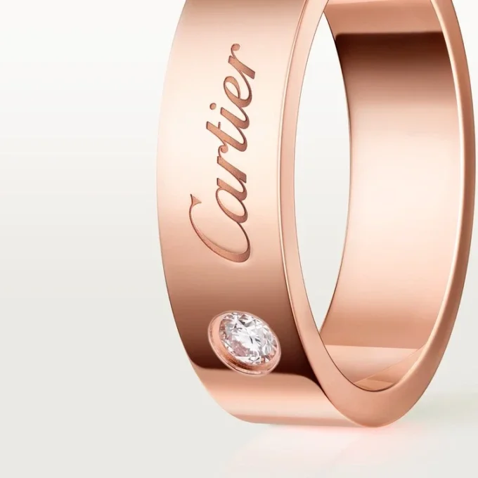 C De Cartier gifterings, 5 mm bredde, 1 diamant C De Cartier gifterings, 5 mm bredde, 1 diamant