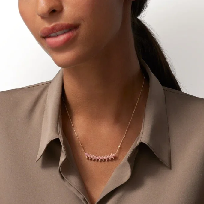 Clash De Cartier anheng, rosa kalcedon