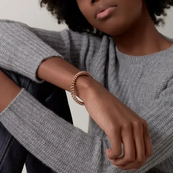 Clash De Cartier-armbånd, medium modell