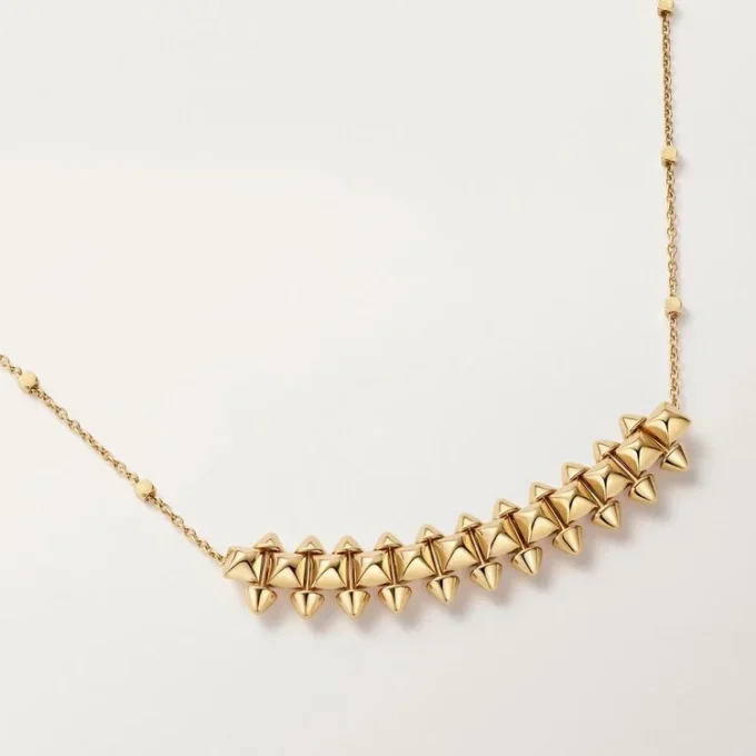 Clash De Cartier-halskjede, medium modell