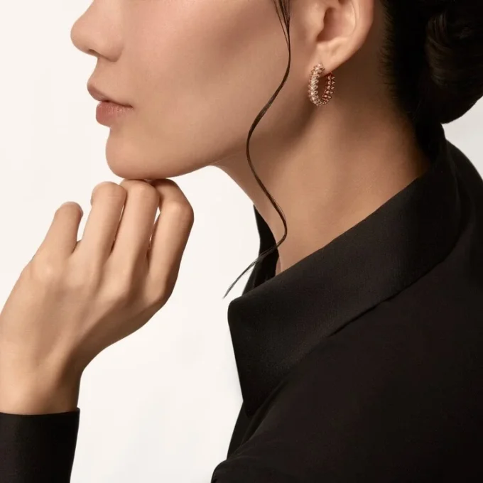 Clash De Cartier hoop-øreringer, liten modell, pavé