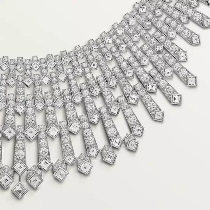 Diamantkolleksjon Halskjede, Diamanter