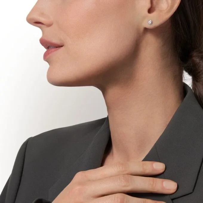 Diamants Legers øreringer, mm – hvitt gull, diamanter – Cartier