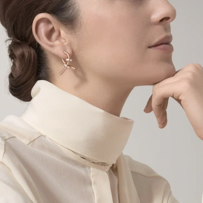 Ecrou De Cartier venstre ørering – rosagull, diamanter – Cartier