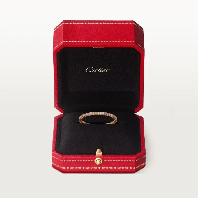 Etincelle De Cartier giftering, 1,5 mm bred, pavé Etincelle De Cartier giftering, 1,5 mm bred, pavé