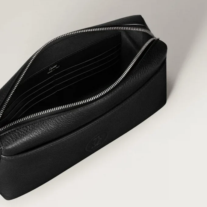 Firkantet veske, Must de Cartier – svart kalveskinn, palladiumfinish – Cartier