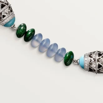 High Jewelry-halskjede – hvitt gull, kalcedon, skarn, turkis, svart lakk, diamanter – Cartier