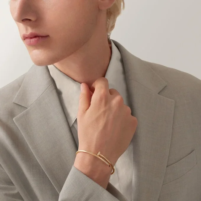 Juste Un Clou-armbånd, liten modell, diamantbesatt på baksiden