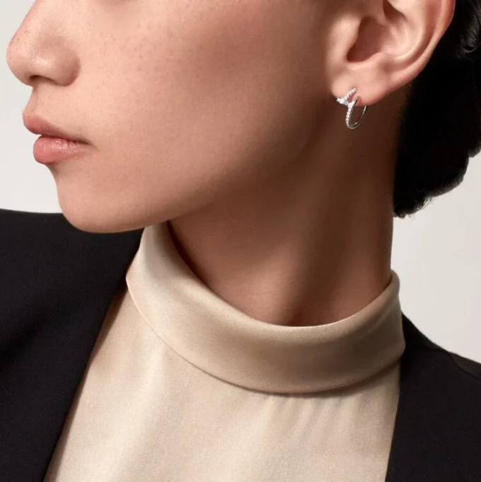 Juste Un Clou-øreringer – hvitt gull, diamanter – Cartier