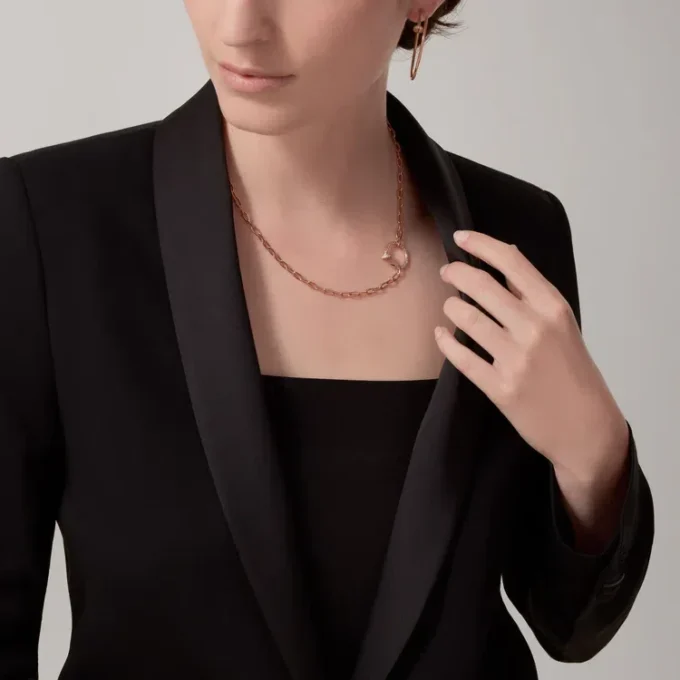 Juste Un Clou-øreringer – rosa gull, diamanter – Cartier