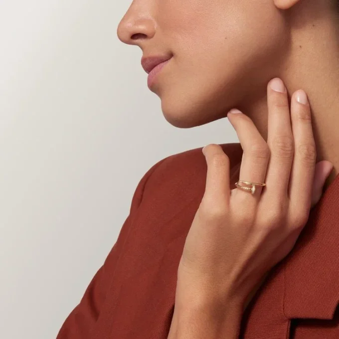Juste Un Clou-ring, liten modell, diamanter