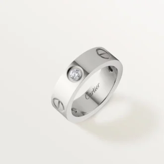 kjaerlighetsring 3 diamanter hvitt gull diamanter cartier 2 330x330 - Kj&aelig;rlighetsring, 3 diamanter &ndash; hvitt gull, diamanter &ndash; Cartier