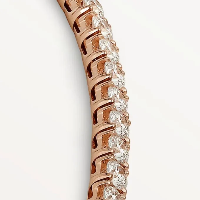 Lignes Essentielles-halskjede, briljantslipte diamanter
