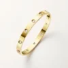 Love-armbånd, klassisk modell, 10 diamanter