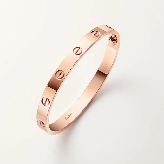 Love-armbånd, klassisk modell