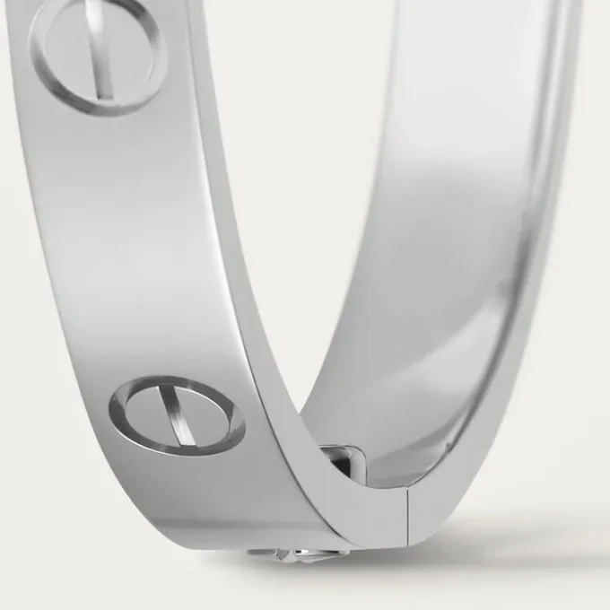 Love-armbånd, klassisk modell