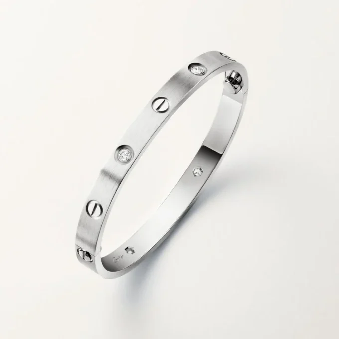 Love-armbånd, klassisk modell, børstet, 4 diamanter