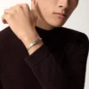 Love-armbånd, klassisk modell, børstet, 4 diamanter