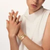 Love-armbånd, klassisk modell, børstet, 4 diamanter