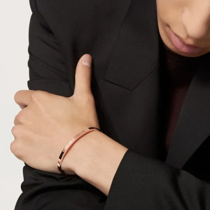 Love-armbånd, liten modell