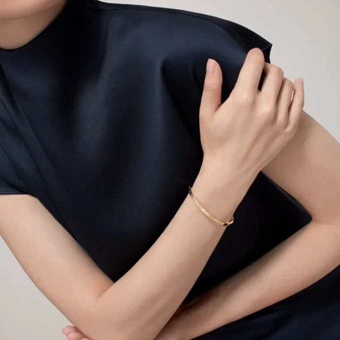 Love-armbånd, liten modell