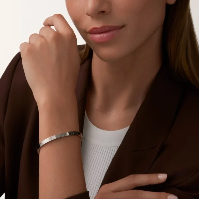 Love-armbånd, medium modell