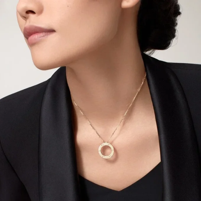 Love-halskjede – gult gull – Cartier