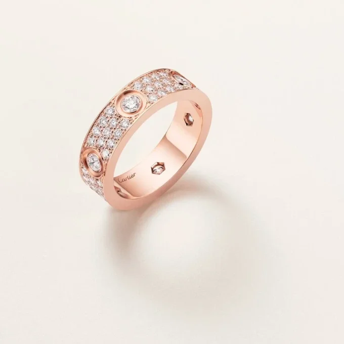 Love-ring, klassisk modell, pavé, 6 diamanter