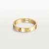 Love-vielsesring i gult gull, liten modell | Cartier Us Love-vielsesring i gult gull, liten modell | Cartier Us