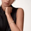 Panthere De Cartier-armbånd, liten modell, halvbelagt