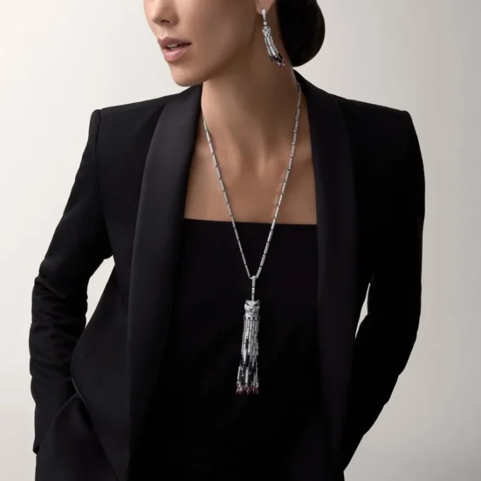 Panthere De Cartier langt halskjede, rubin, multi-wear, stor modell, pavé