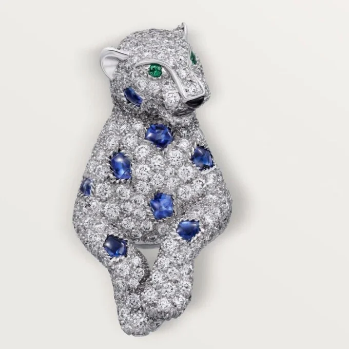 Panthere De Cartier-øreringer, safirer, pavé