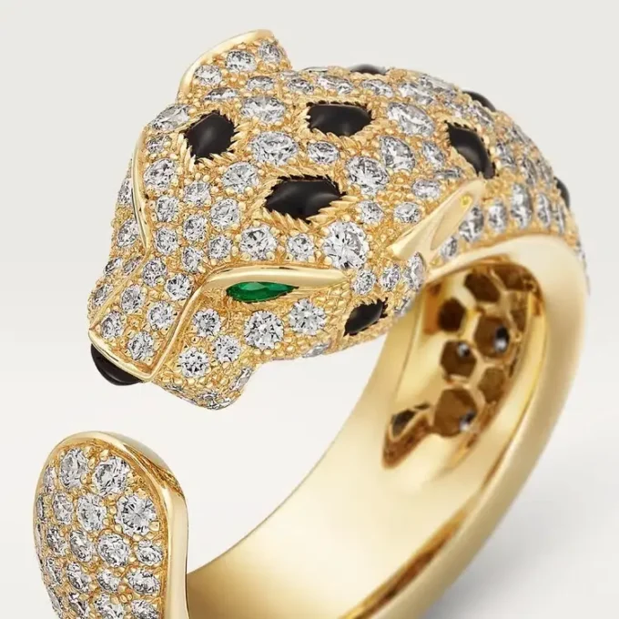 Panthere De Cartier-ring – gult gull, smaragder, onyx, diamanter – Cartier