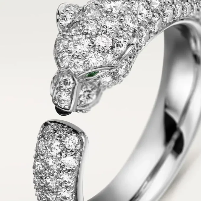 Panthere De Cartier-ring – hvitt gull, smaragder, onyx, diamanter – Cartier