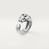 Panthere De Cartier-ring, mellomstor modell