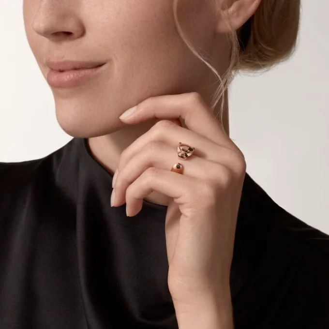 Panthere De Cartier-ring – rosa gull, tsavorittgranater, onyx – Cartier