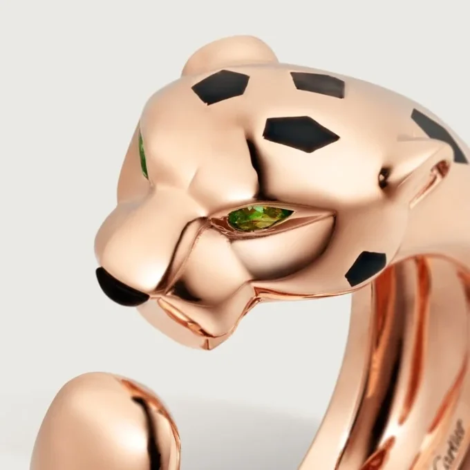 Panthere De Cartier-ring – Rosagull, tsavoritt-granater, onyx – Cartier