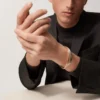 Trinity-armbånd i trefarget gull, klassisk modell | Cartier Us