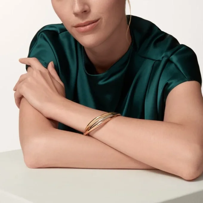 Trinity-armbånd i trefarget gull, klassisk modell | Cartier Us