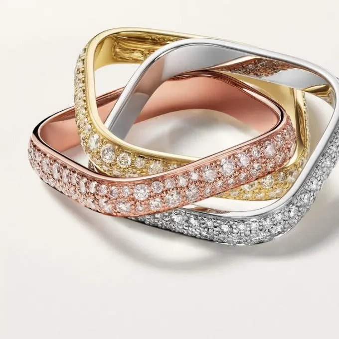 Trinity Cushion-ring, klassisk modell, pavé