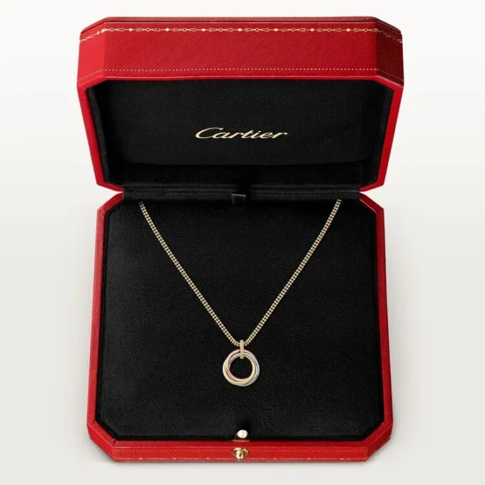 Trinity diamantkjedehalskjede i trefarget gull | Cartier Us