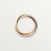 Trinity-ring i trefarget gull, klassisk modell | Cartier Us Trinity-ring i trefarget gull, klassisk modell | Cartier Us